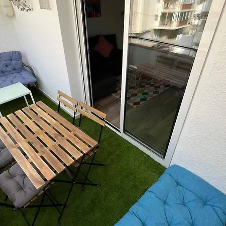 Precioso Apartamento En Roses Con Parking Cerca De Playa Exterior photo