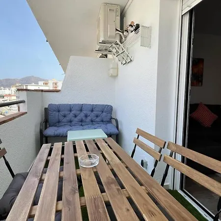 Precioso Apartamento En Roses Con Parking Cerca De Playa Exterior photo