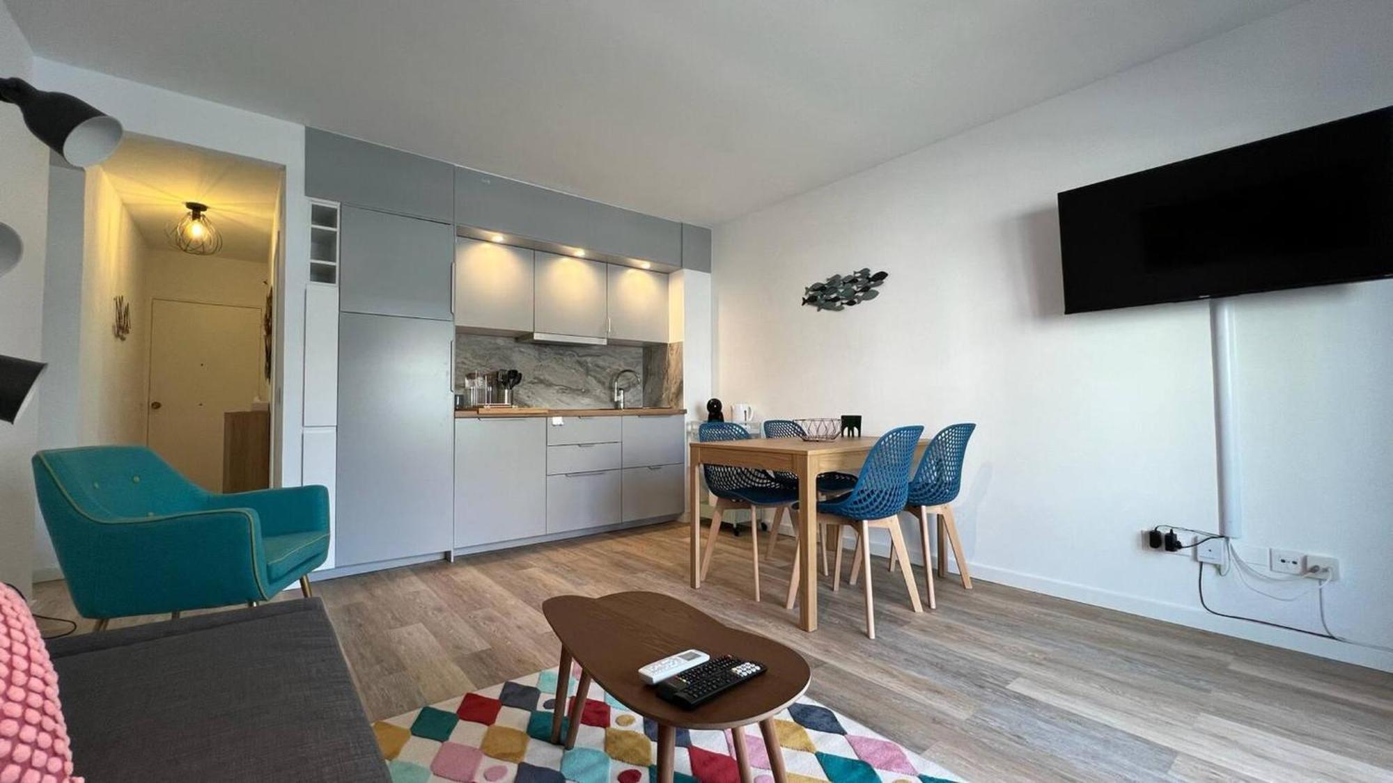 Apartment Precioso En Con Parking Cerca De Playa Roses